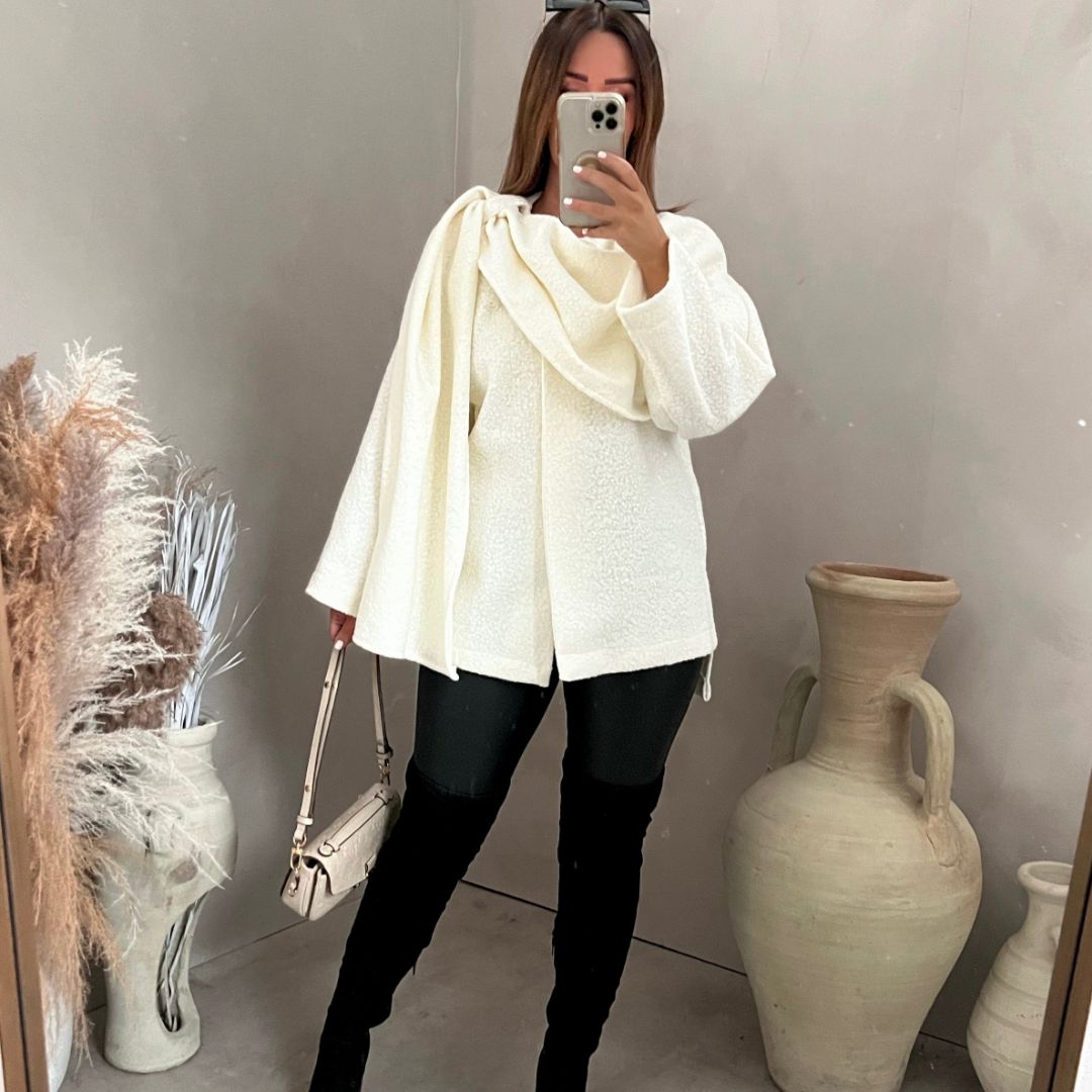 Esmée | Elegante blouse met sjaalontwerp