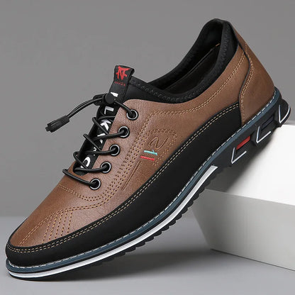 Stijlvolle Oxford herenschoenen - een symbool van ongeëvenaard raffinement, luxueus comfort en onwrikbare duurzaamheid. Deze elegant en veelzijdige schoenen zijn perfect voor zowel formele als casual gelegenheden, en zijn voorzien van een gepolsterde binnenzool voor langdurige ondersteuning. Gemaakt van premium Oxford-leer voor duurzaamheid en een luxe uitstraling.