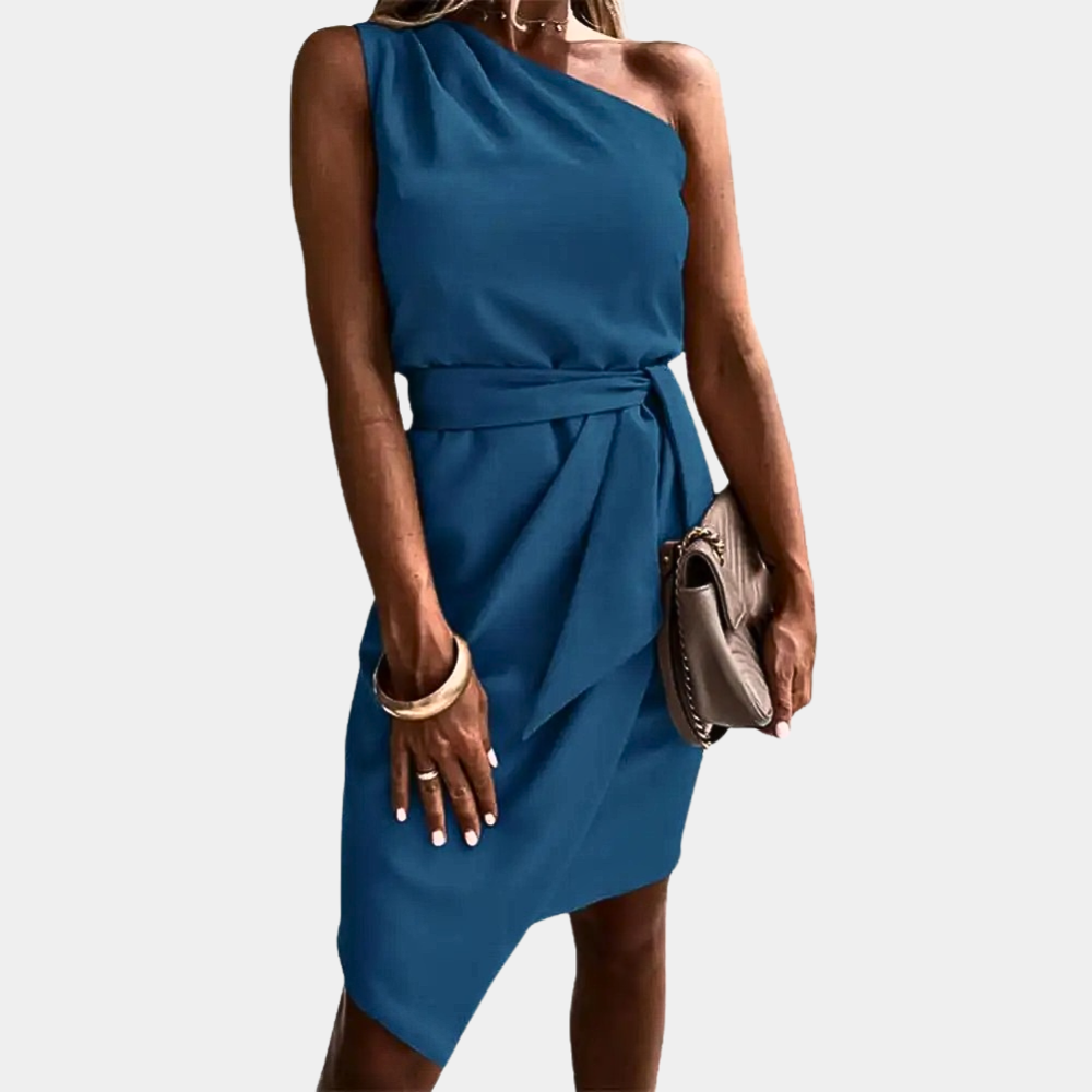 Deze stijlvolle mini jurk met unieke one-shoulder look is perfect voor diverse gelegenheden. Gemaakt van hoogwaardig polyester biedt deze jurk ultiem comfort en ademend vermogen voor de lente en zomer. Het veelzijdige ontwerp maakt moeiteloos schakelen tussen formeel en casual mogelijk.