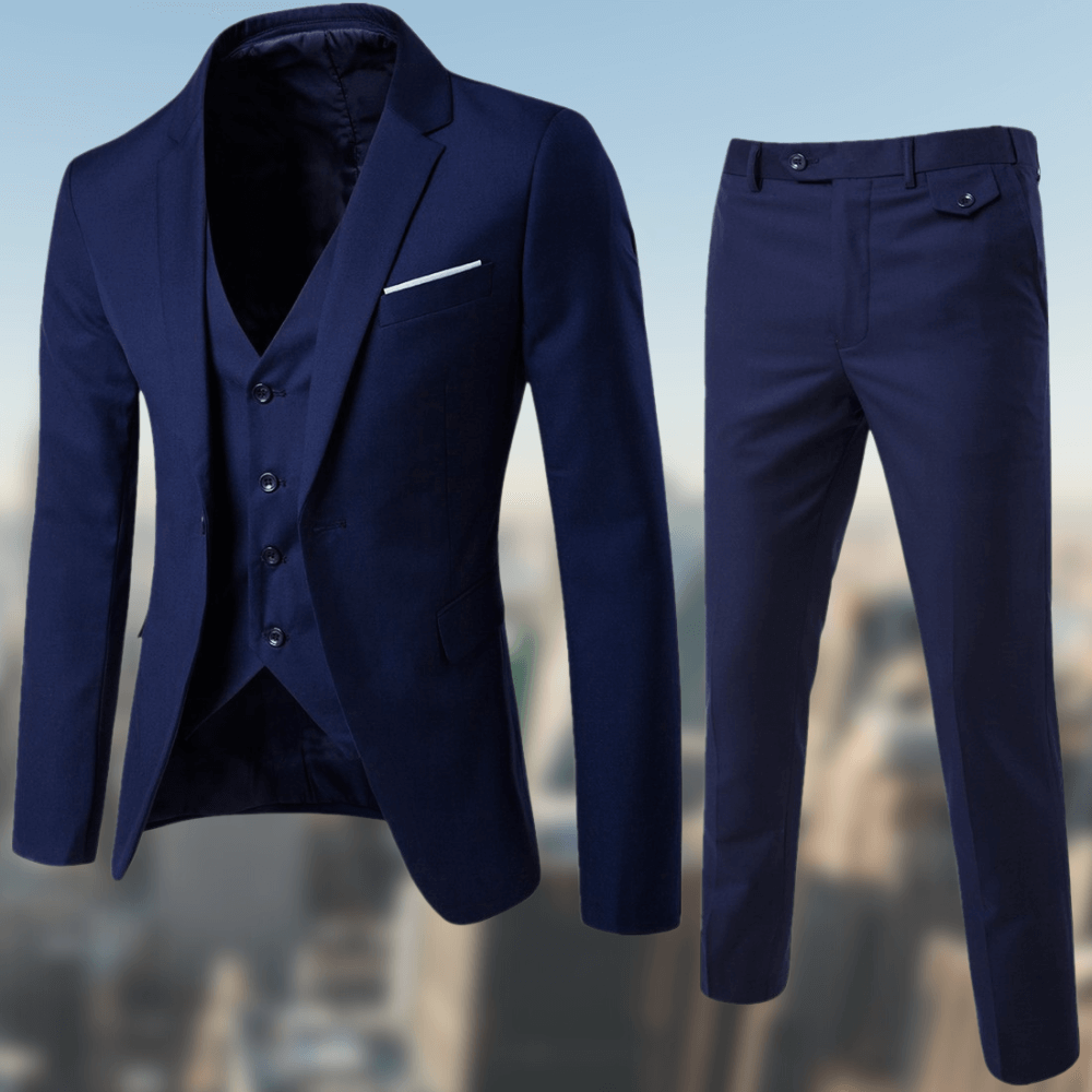 3-delig herenpak, een chique en veelzijdige toevoeging aan elke formele garderobe. Nauwsluitende broek, elegante jas en verfijnd vest voor een onberispelijke uitstraling bij formele evenementen, zakelijke aangelegenheden of speciale gelegenheden.