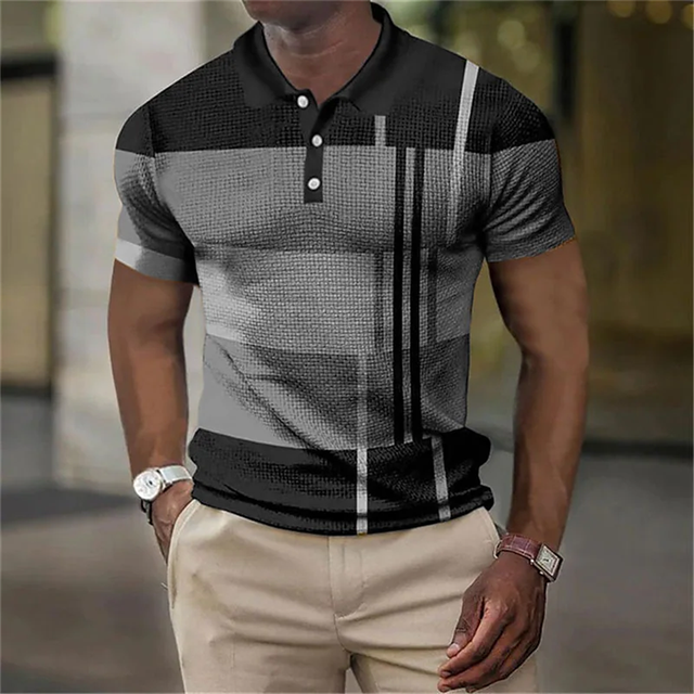 Stijlvolle heren polo, perfect voor elke gelegenheid en met een prachtige pasvorm voor een moderne uitstraling. Gemaakt van hoogwaardige materialen voor duurzaamheid, met een trendy ontwerp en comfortabele pasvorm.