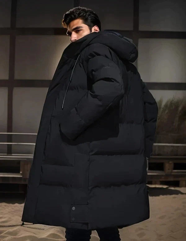 Filip | Lange herenjas met capuchon in de kleur Zwart voor heren in stijl ideaal voor de herfst.