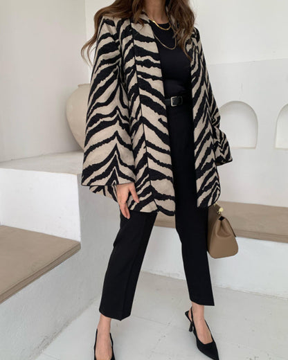 Elegante jas met zebraprint