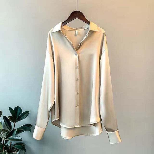 Jenny | Elegante losse satijnen blouse voor dames